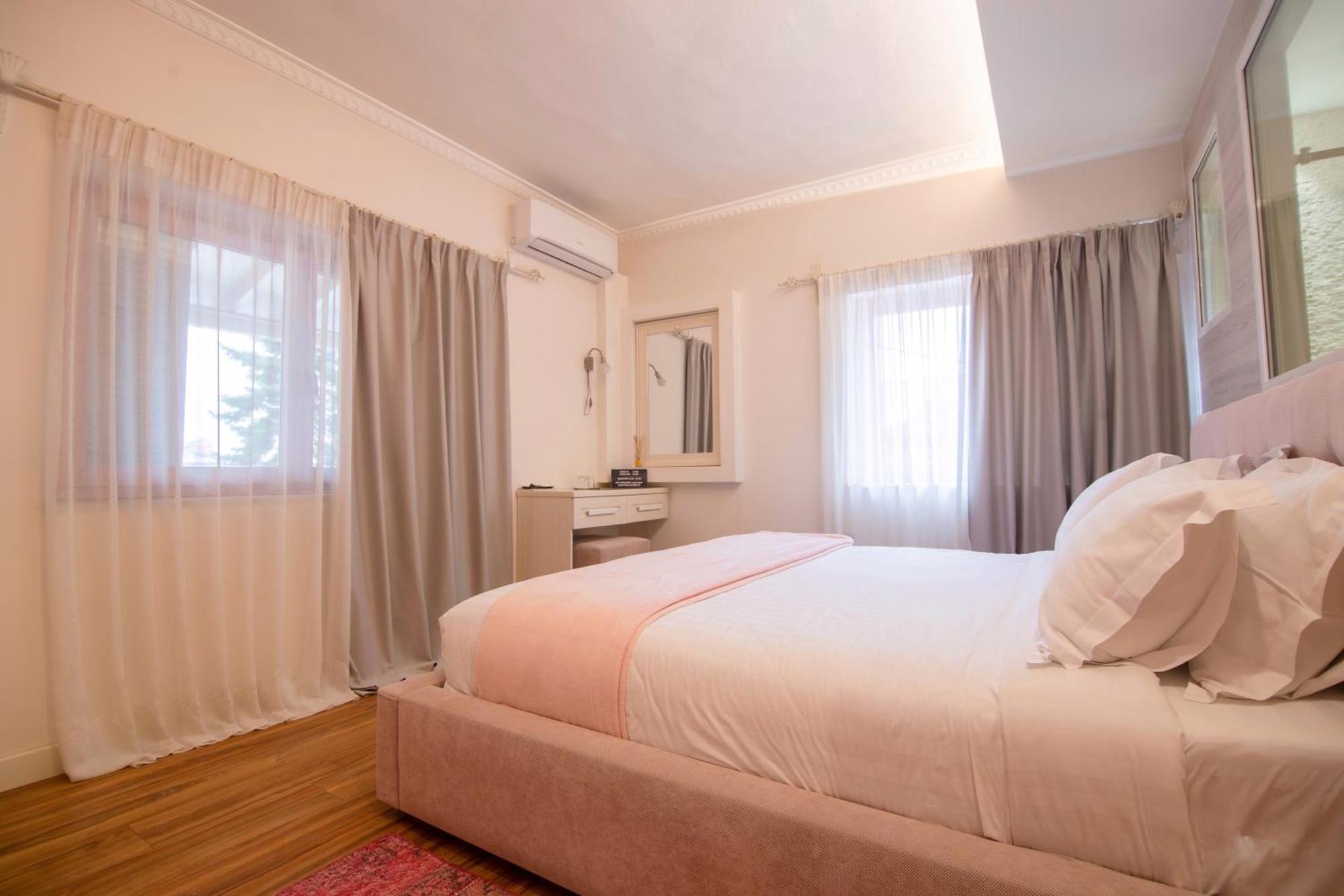Meri Boutique Hotel كورتشي الغرفة الصورة